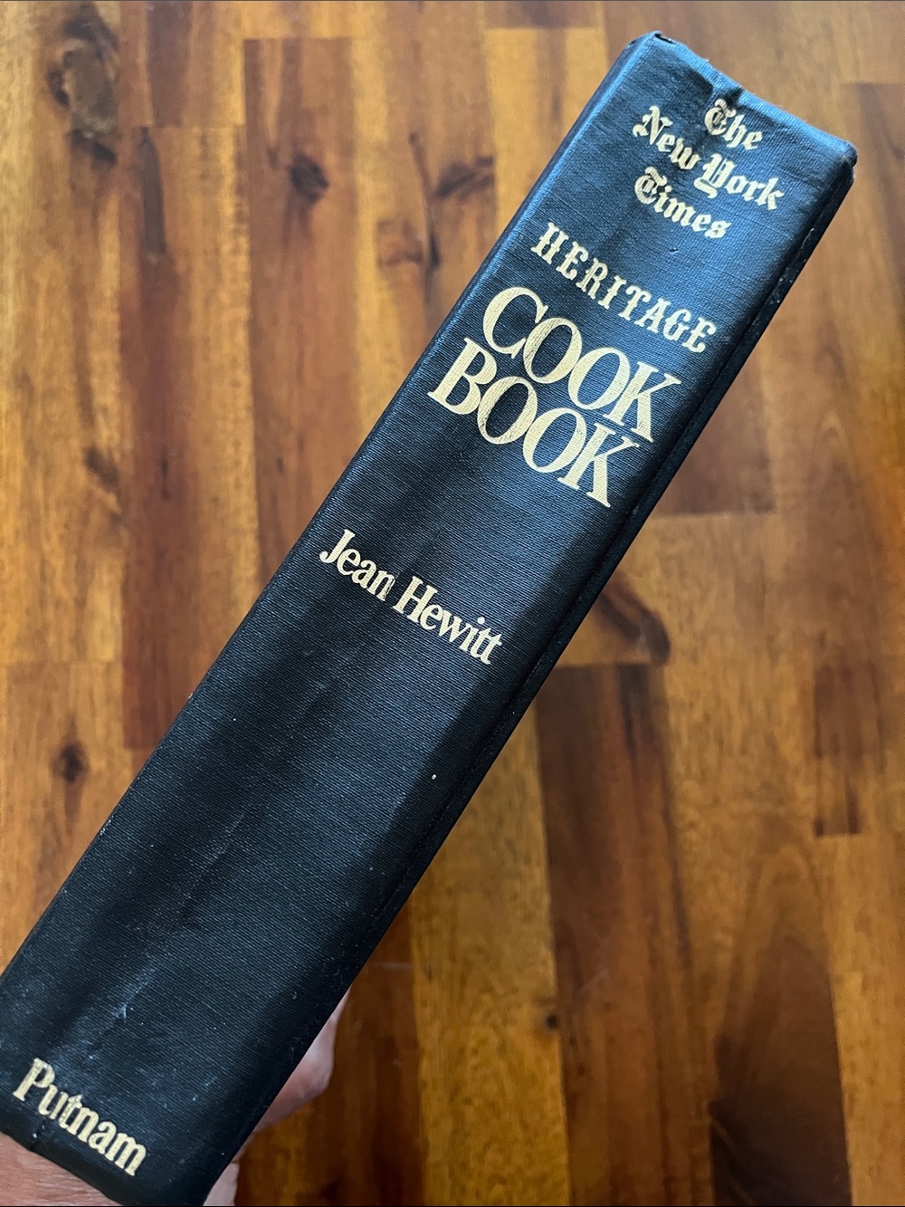 Vtg 1972 The New York Times Heritage Cook Book By Jean Hewitt HB 70s Recipes